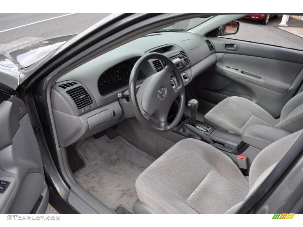 Stone Interior 2003 Toyota Camry LE Photo #38389971