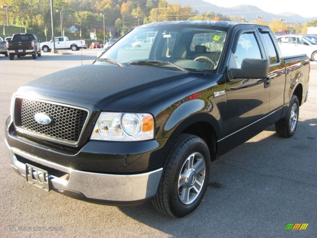 2006 F150 XLT SuperCab - Black / Medium Flint photo #2