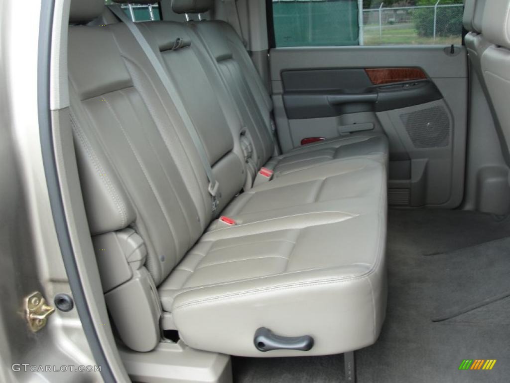 Khaki Interior 2006 Dodge Ram 2500 Laramie Mega Cab 4x4 Photo #38391500