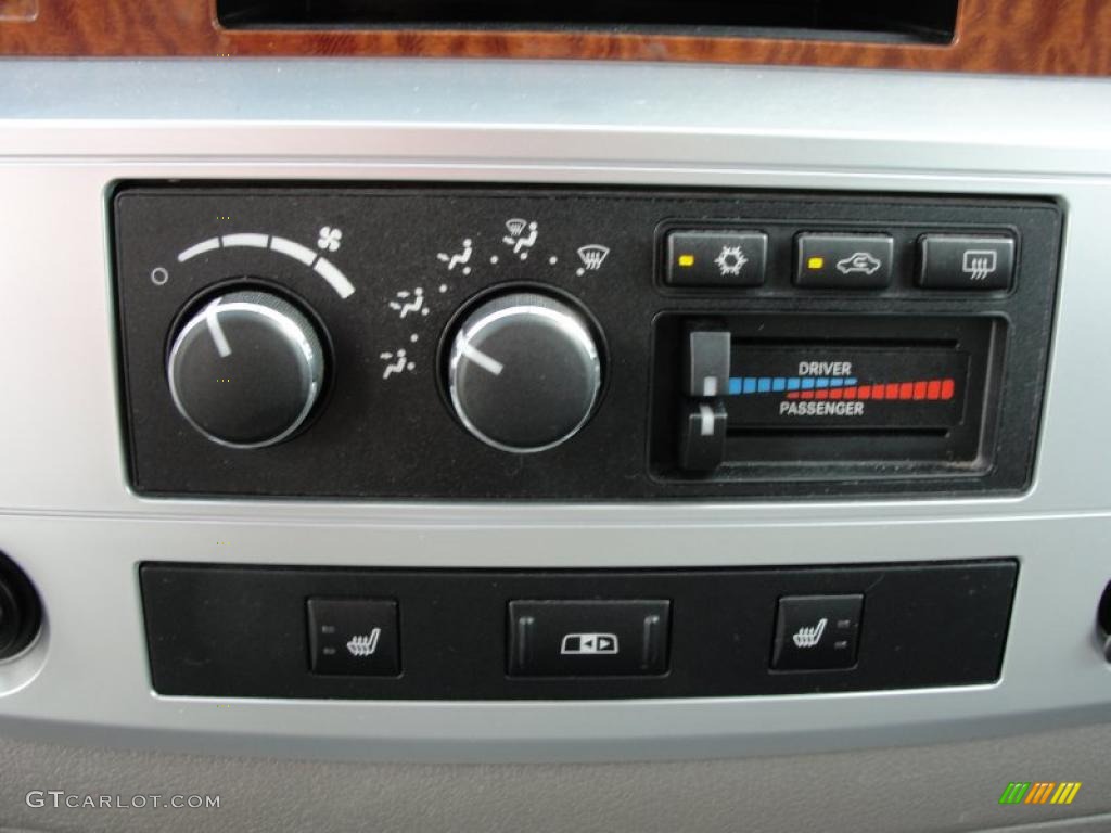 2006 Dodge Ram 2500 Laramie Mega Cab 4x4 Controls Photo #38391628
