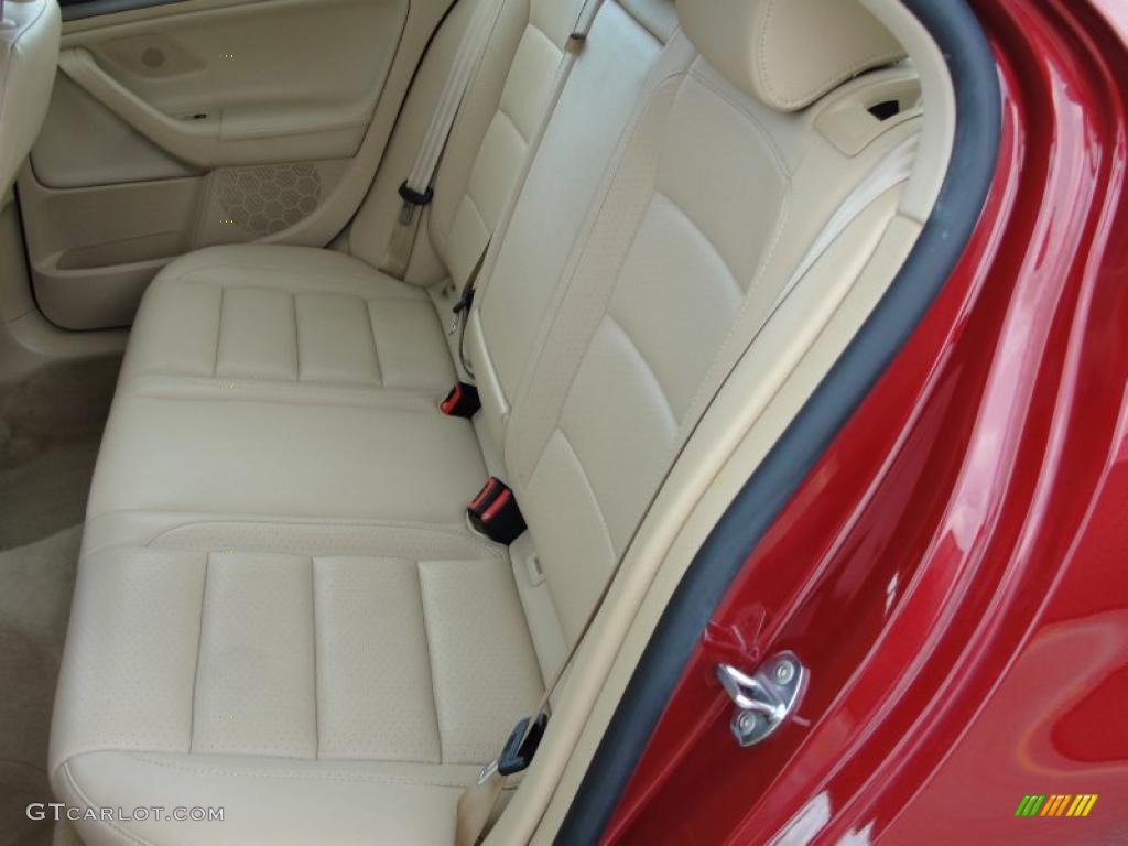 Pure Beige Interior 2006 Volkswagen Jetta 2.5 Sedan Photo #38392216