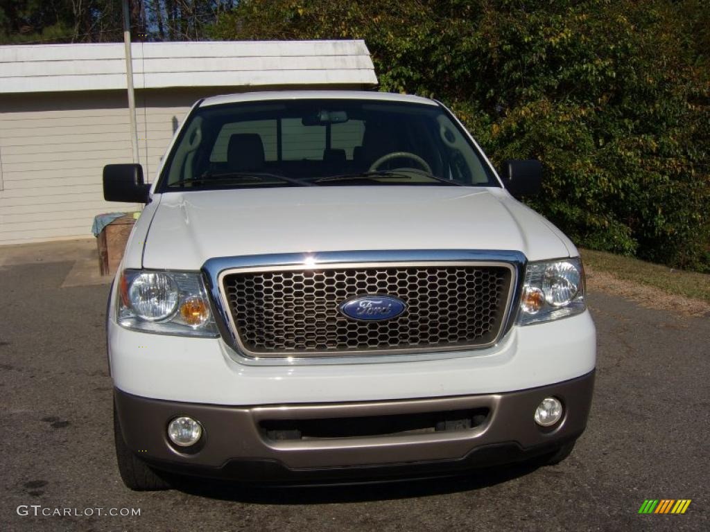 2006 F150 Lariat SuperCrew - Oxford White / Tan photo #2