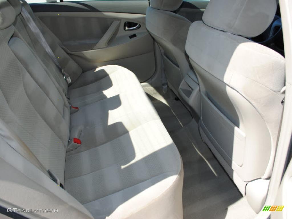 2008 Camry LE - Desert Sand Mica / Bisque photo #11