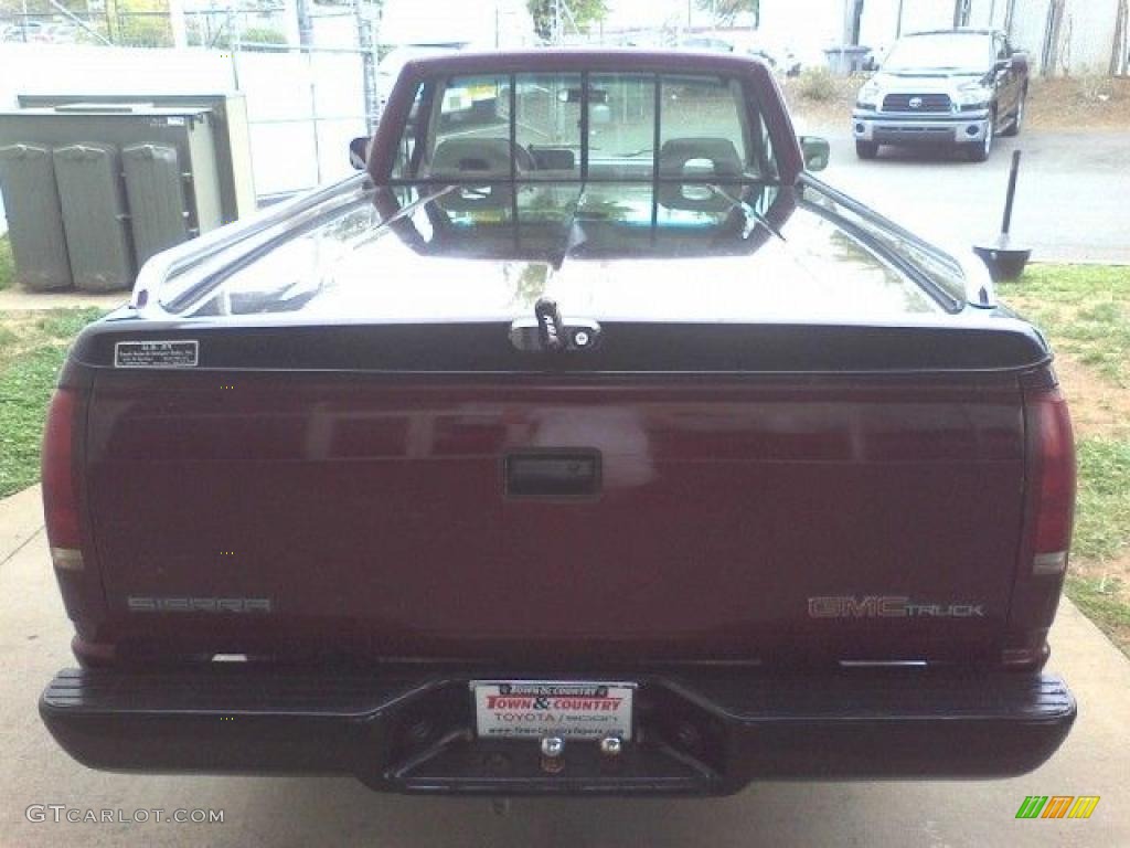 1993 Sierra 1500 Regular Cab - Dark Hunt Club Red Metallic / Gray photo #4