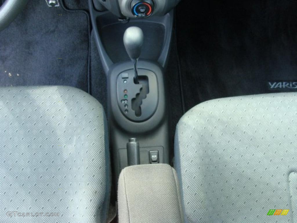2009 Toyota Yaris 5 Door Liftback 4 Speed Automatic Transmission Photo #38396379