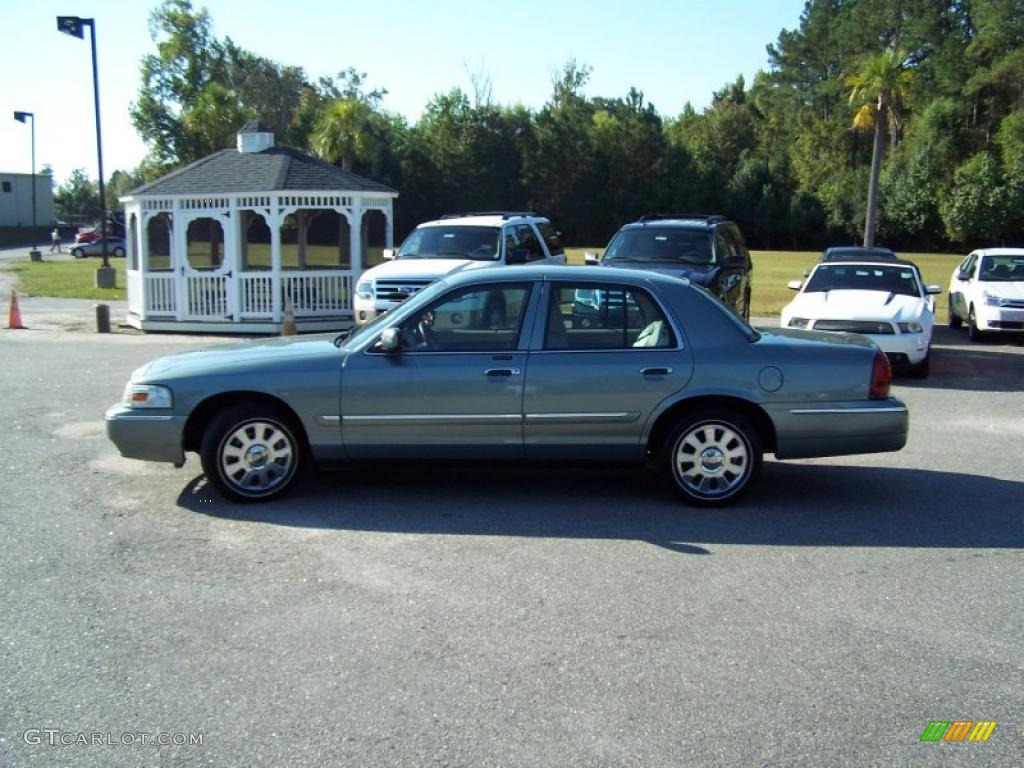 2006 Grand Marquis LS - Light Tundra Metallic / Light Camel photo #8