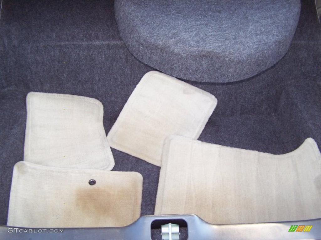 2006 Grand Marquis LS - Light Tundra Metallic / Light Camel photo #14