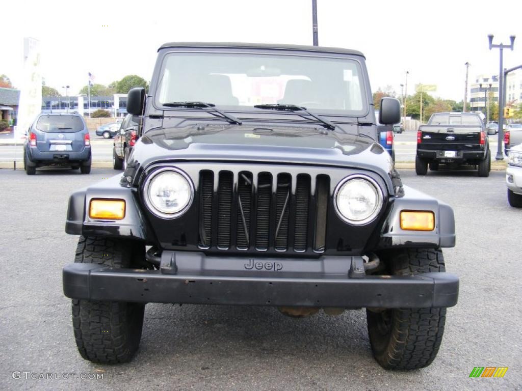 2004 Wrangler Sport 4x4 - Black / Dark Slate Gray photo #2