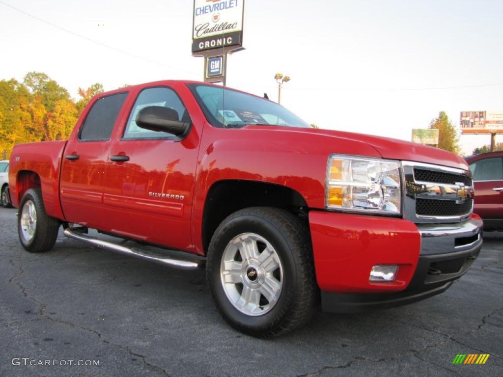 2011 Silverado 1500 LT Crew Cab - Victory Red / Ebony photo #1