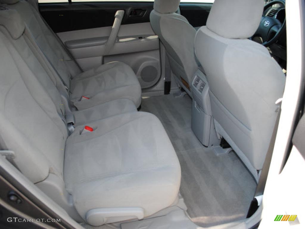 Ash Interior 2010 Toyota Highlander Standard Highlander Model Photo #38404036