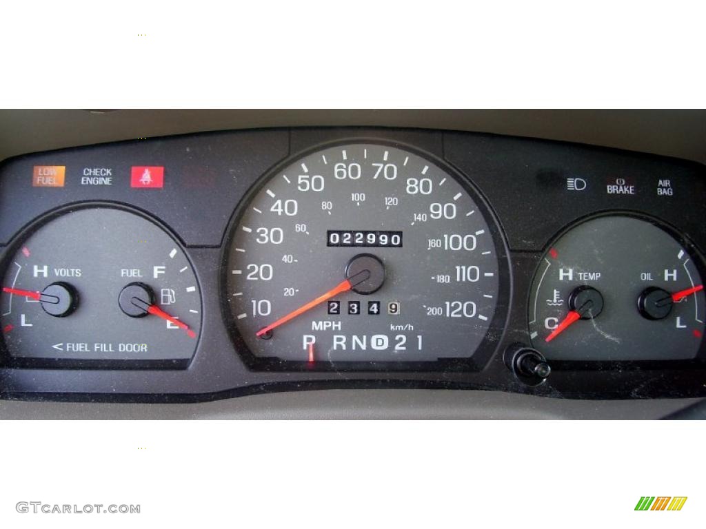 2004 Grand Marquis GS - Arizona Beige Metallic / Medium Parchment photo #7