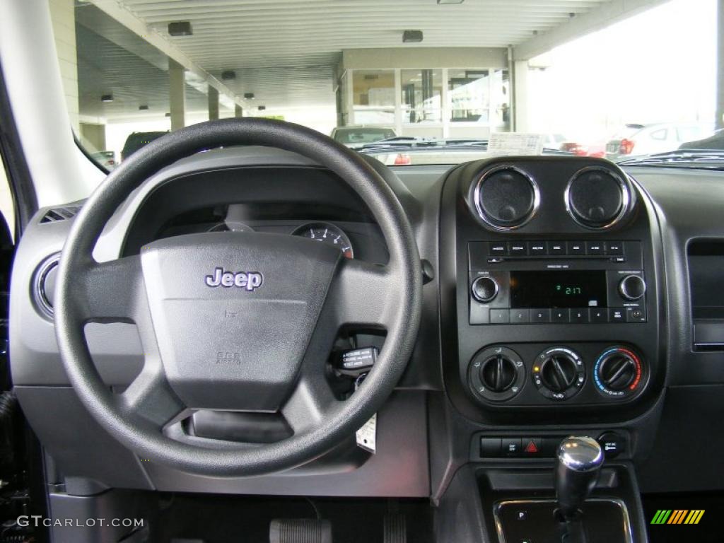 2009 Jeep Patriot Sport 4x4 Dark Slate Gray/Medium Slate Gray Dashboard Photo #38406628