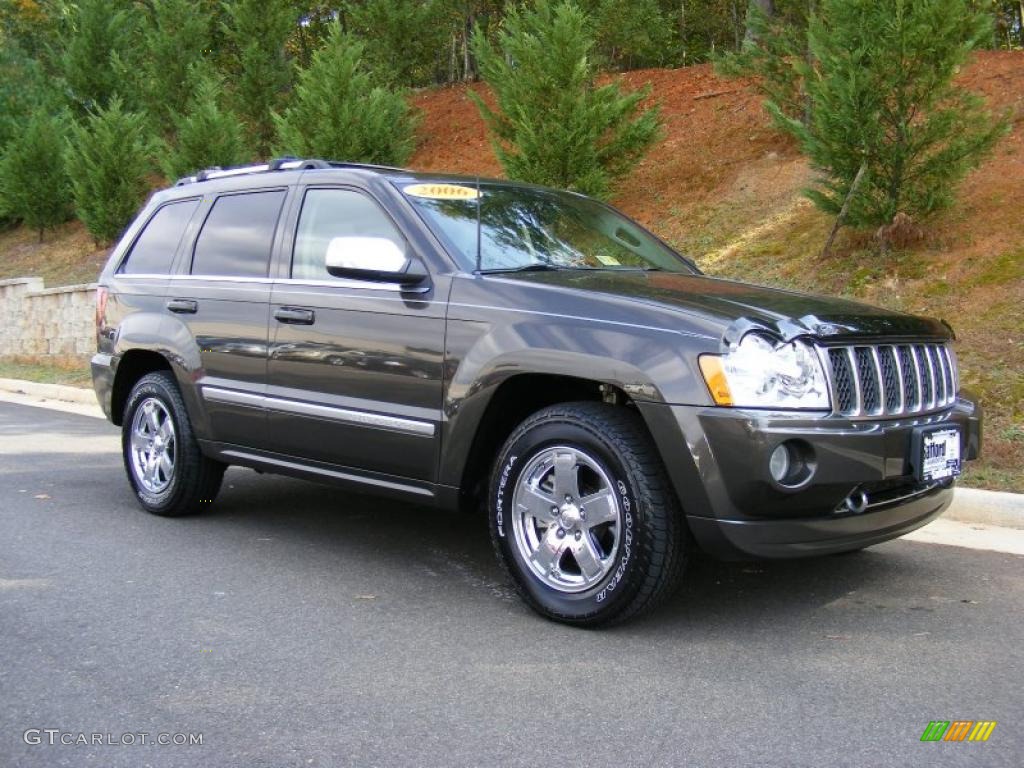 2006 Grand Cherokee Overland 4x4 - Dark Khaki Pearl / Medium Slate Gray photo #3