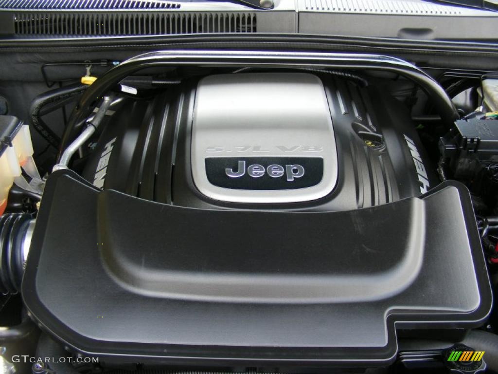 2006 Jeep Grand Cherokee Overland 4x4 5.7 Liter HEMI OHV 16V V8 Engine Photo #38407256