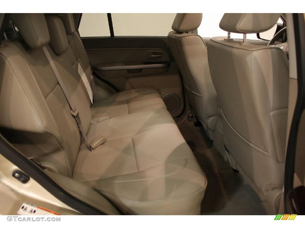 Beige Interior 2007 Suzuki Grand Vitara Luxury 4x4 Photo #38408768