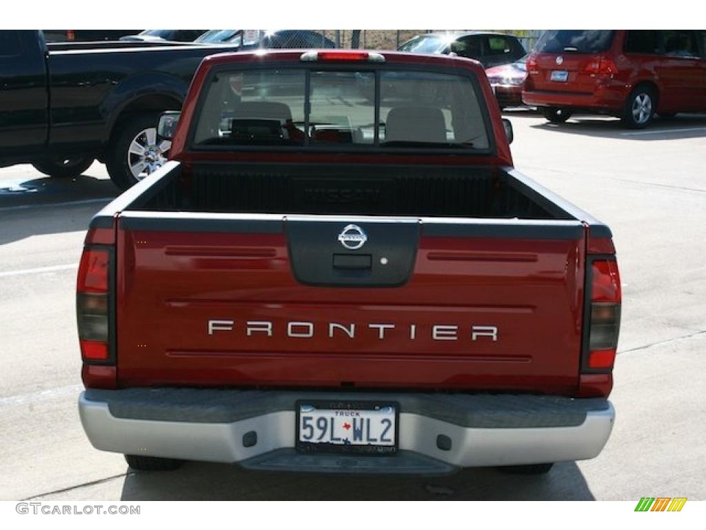 2004 Frontier XE King Cab - Red Brawn Metallic / Gray photo #11