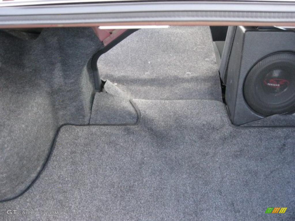 2006 Sentra 1.8 S Special Edition - Code Red / Charcoal photo #14