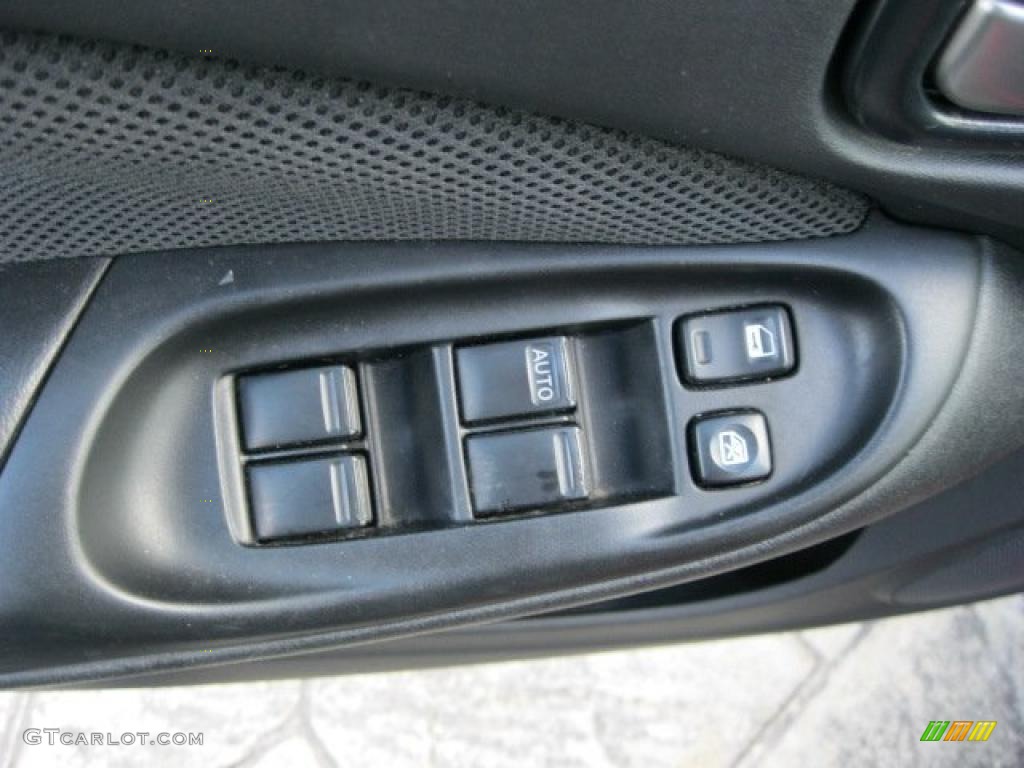 2006 Sentra 1.8 S Special Edition - Code Red / Charcoal photo #16