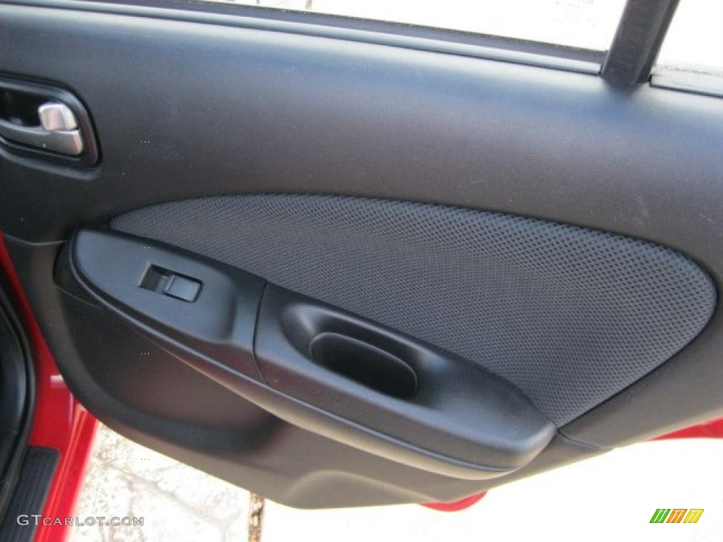 2006 Sentra 1.8 S Special Edition - Code Red / Charcoal photo #32