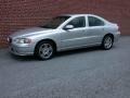 Silver Metallic - S60 2.5T Photo No. 2
