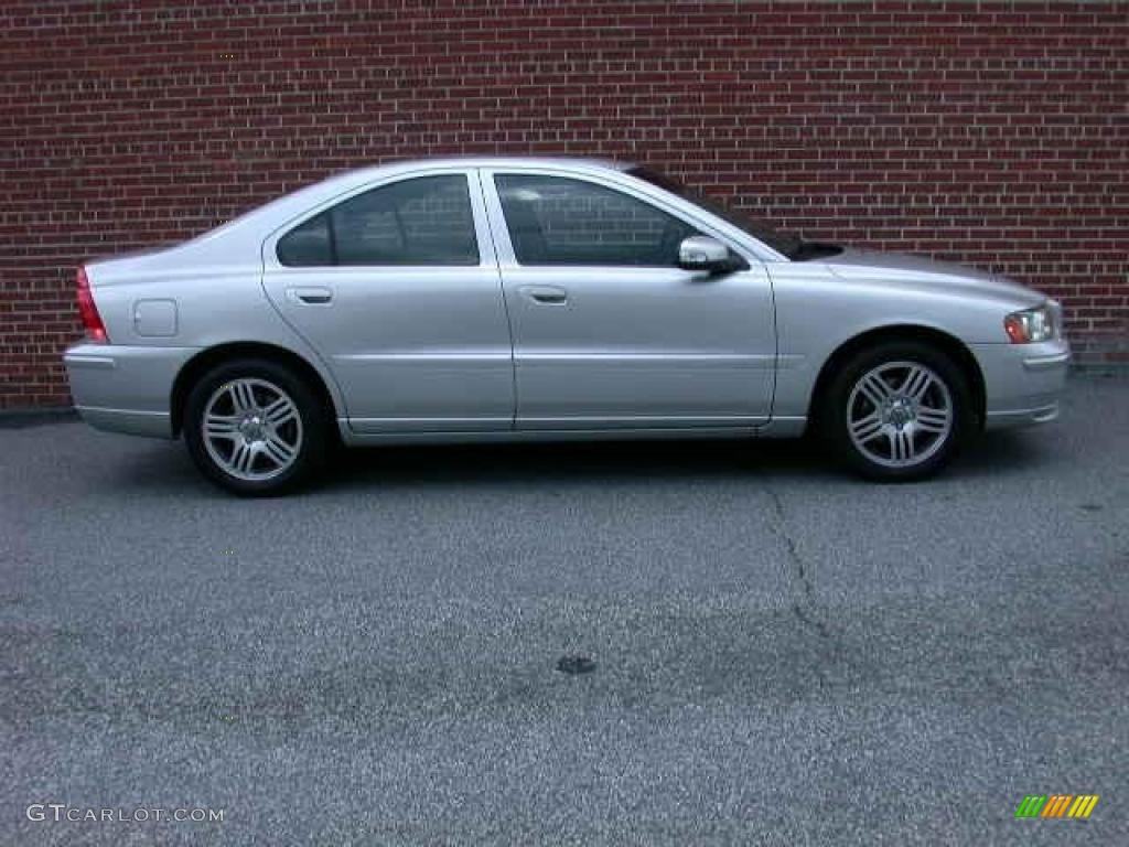 Silver Metallic 2007 Volvo S60 2.5T Exterior Photo #38414253