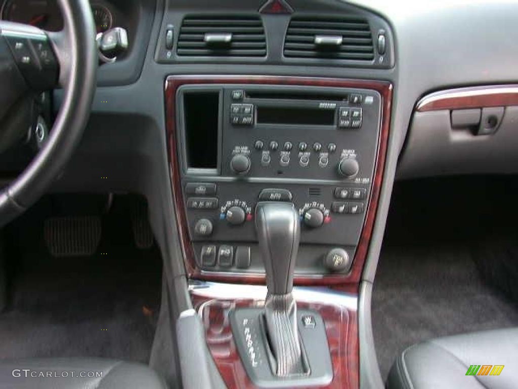 2007 Volvo S60 2.5T 5 Speed Automatic Transmission Photo #38414321