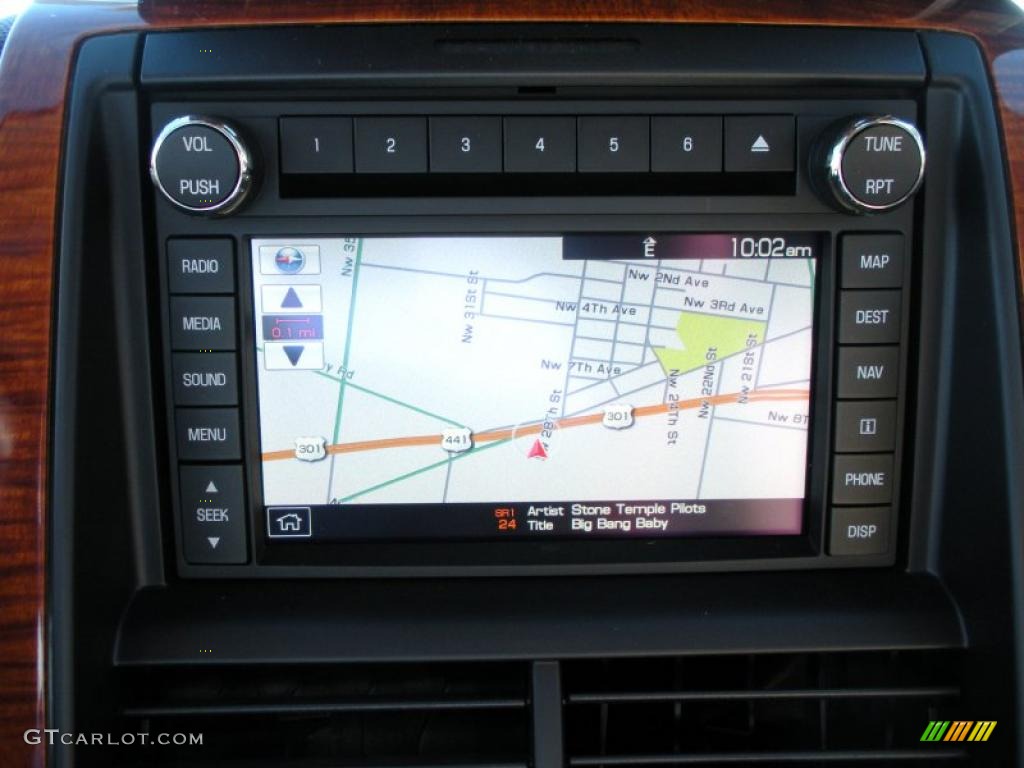 2010 Ford Explorer Eddie Bauer Navigation Photos