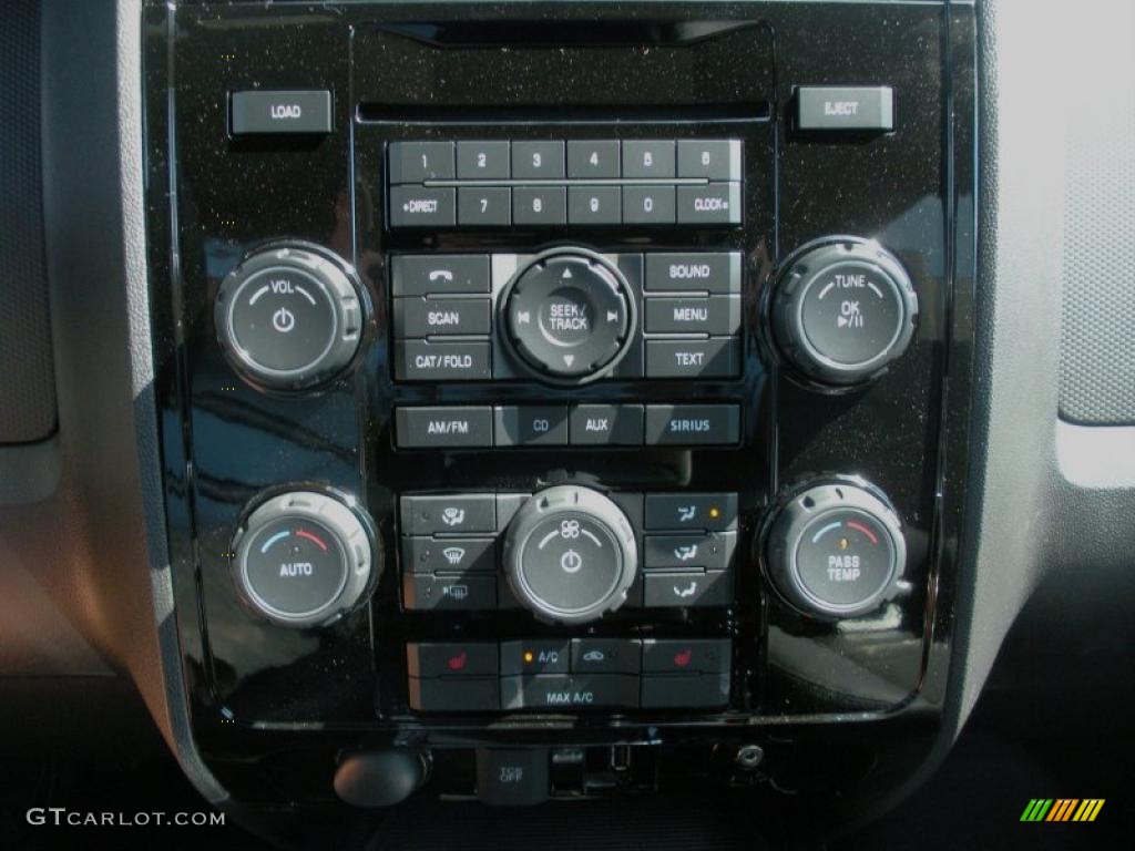 2011 Ford Escape Limited Controls Photo #38416229