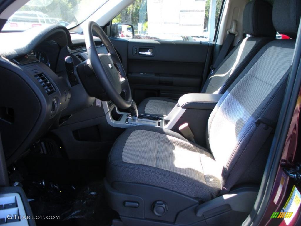 Charcoal Black Interior 2011 Ford Flex SE Photo #38416565