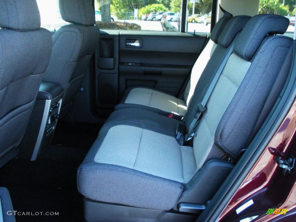 Charcoal Black Interior 2011 Ford Flex SE Photo #38416581