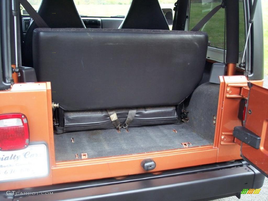 2001 Jeep Wrangler Sport 4x4 Trunk Photos