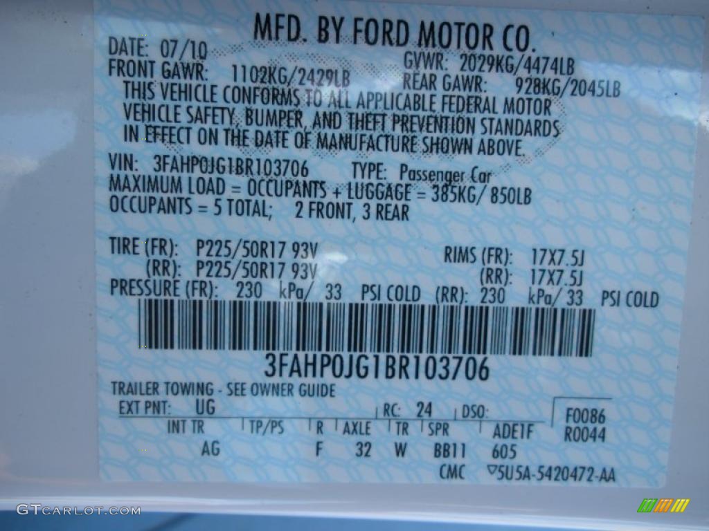 2011 Fusion Color Code UG for White Platinum Tri-Coat Photo #38417293