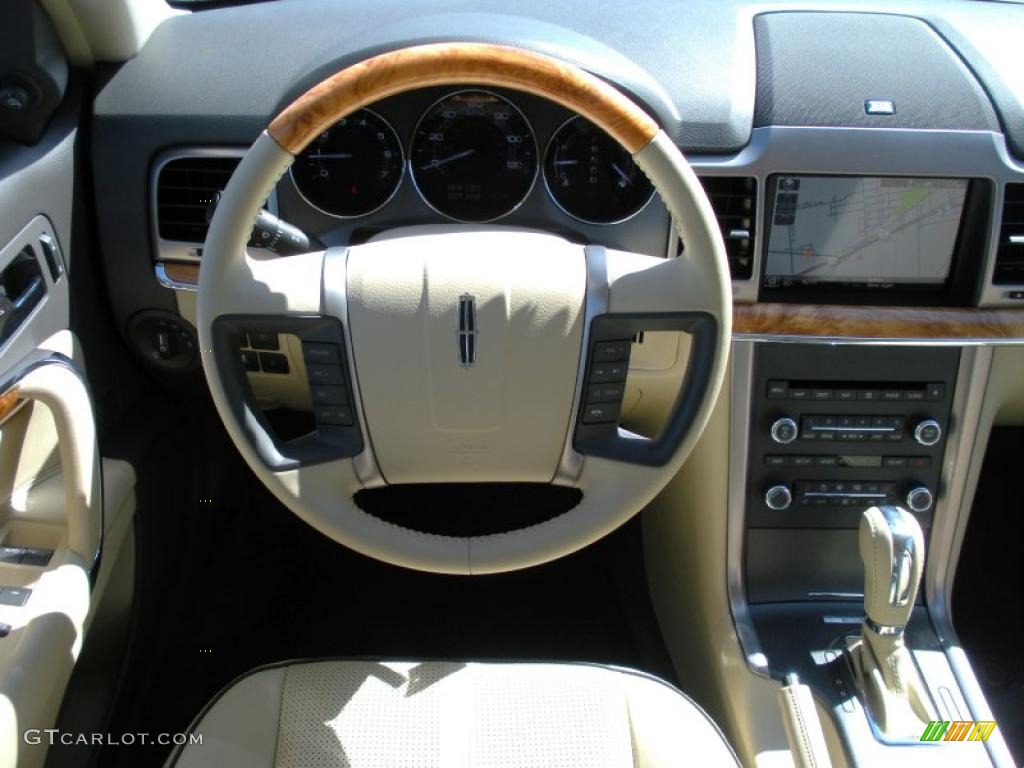 2011 Lincoln MKZ FWD Light Camel Dashboard Photo #38417401