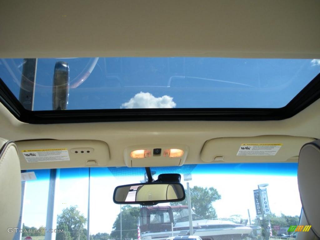 2011 Lincoln MKZ FWD Sunroof Photo #38417413