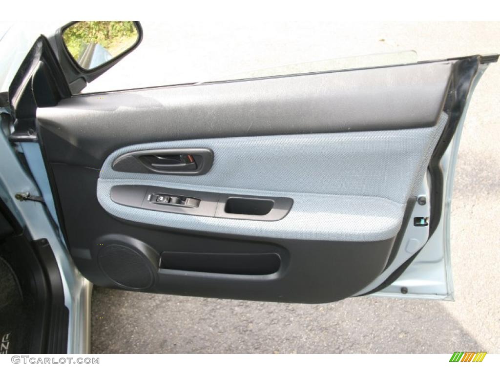 2005 Subaru Impreza Outback Sport Wagon Gray Tricot Door Panel Photo #38417821