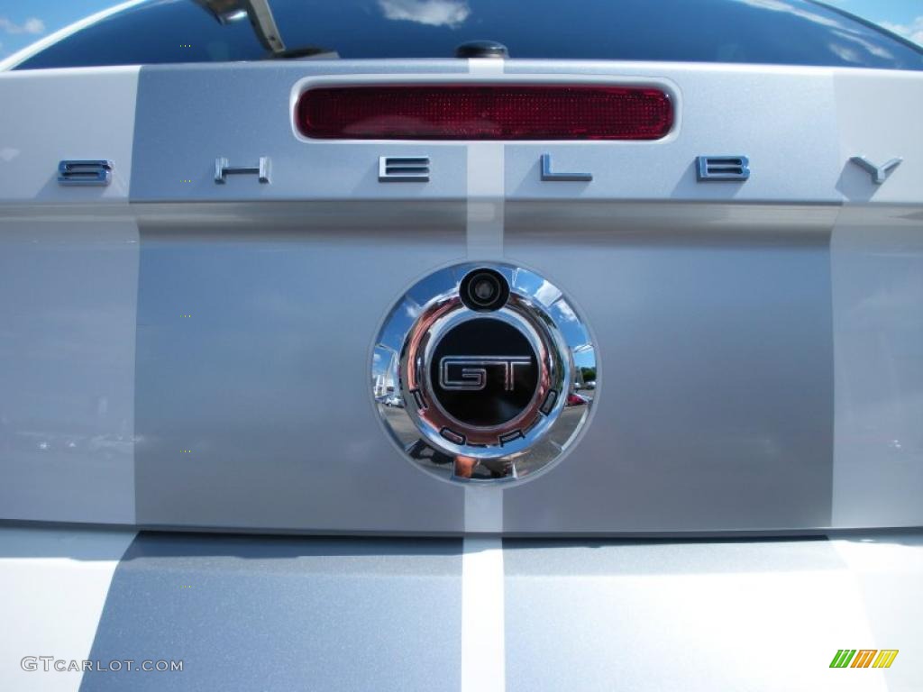 2007 Mustang Shelby GT Coupe - Performance White / Dark Charcoal photo #9