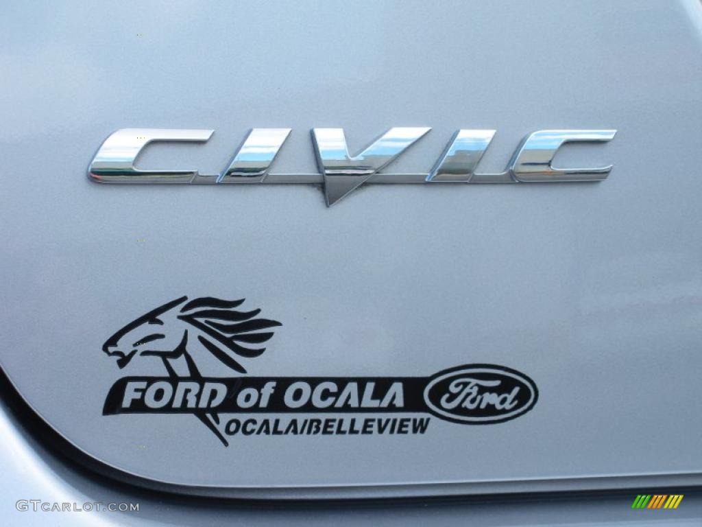 2009 Civic DX-VP Sedan - Alabaster Silver Metallic / Gray photo #9