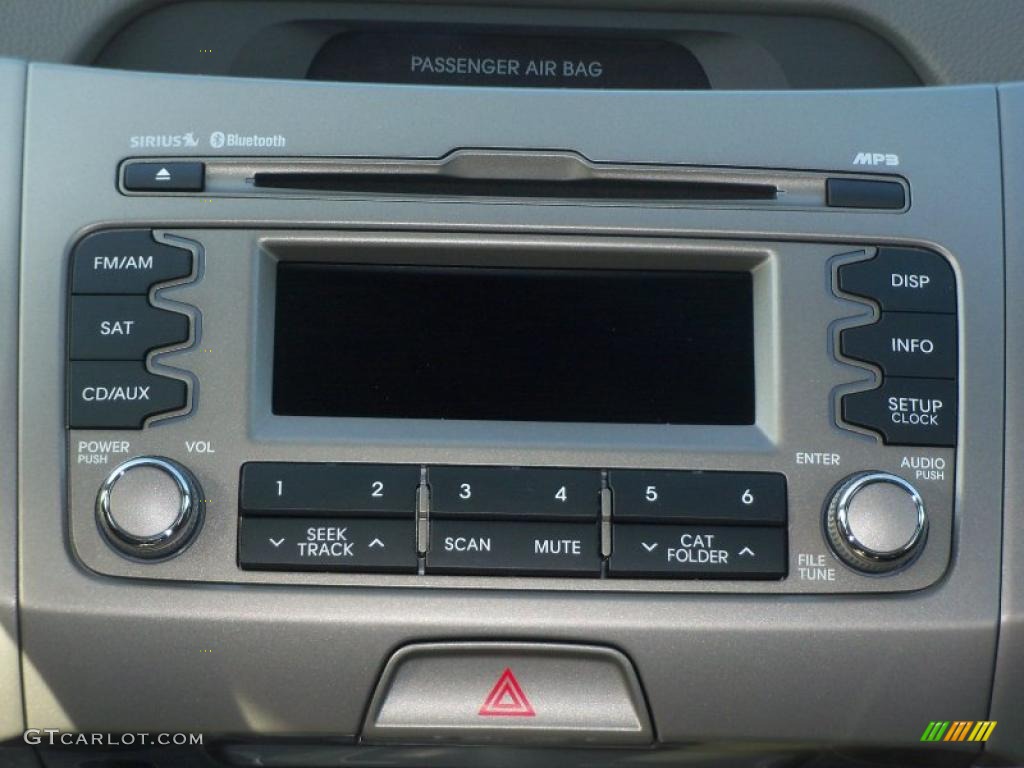 2011 Kia Sportage EX AWD Controls Photo #38419609