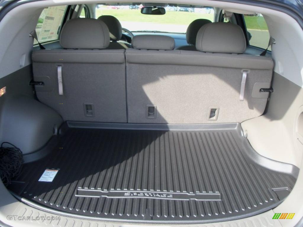 2011 Kia Sportage EX AWD Trunk Photo #38419693