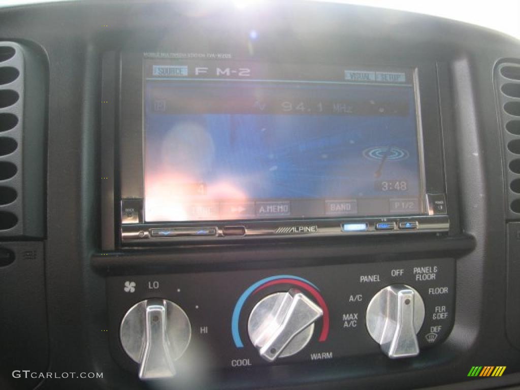 1999 Ford F150 SVT Lightning Controls Photo #38420493