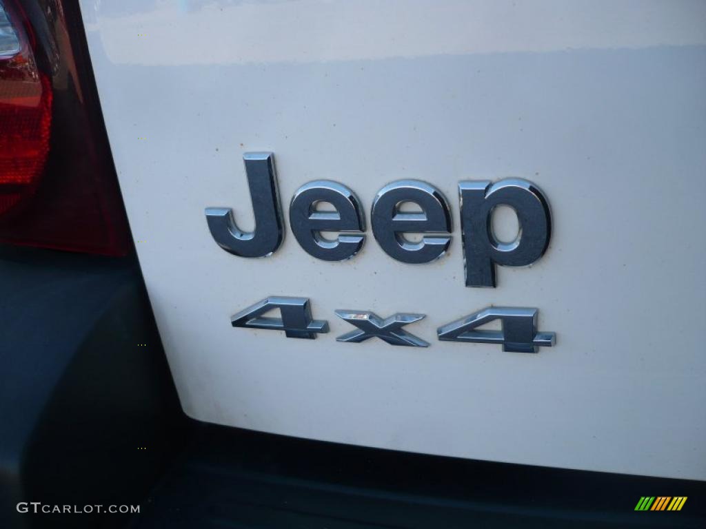 2007 Jeep Liberty Sport 4x4 Marks and Logos Photo #38423185