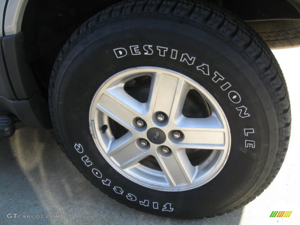 2007 Ford Escape XLS 4WD Wheel Photo #38423485