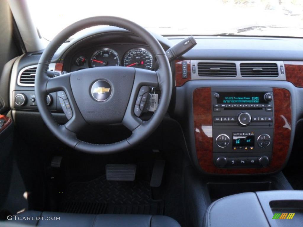 2011 Chevrolet Silverado 3500HD LTZ Crew Cab 4x4 Dually Ebony Dashboard Photo #38424437