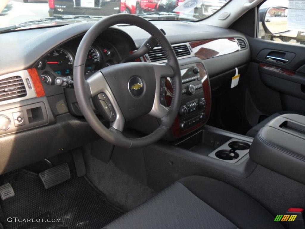 2011 Chevrolet Tahoe LS Ebony Dashboard Photo #38427077