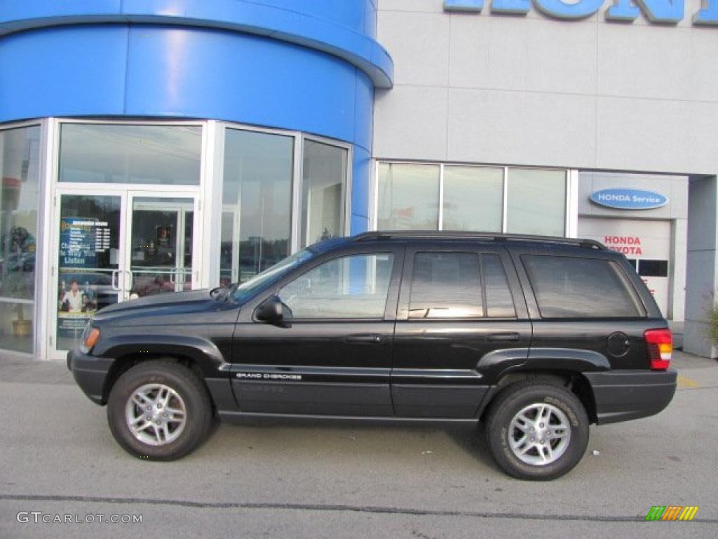 2003 Grand Cherokee Laredo 4x4 - Brilliant Black / Dark Slate Gray photo #3