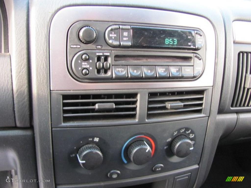 2003 Grand Cherokee Laredo 4x4 - Brilliant Black / Dark Slate Gray photo #15