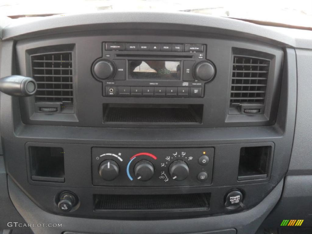 2008 Dodge Ram 1500 TRX Quad Cab Controls Photos