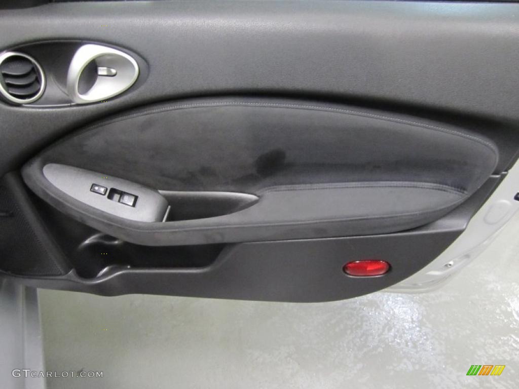 2009 Nissan 370Z Sport Touring Coupe Black Leather Door Panel Photo #38431377