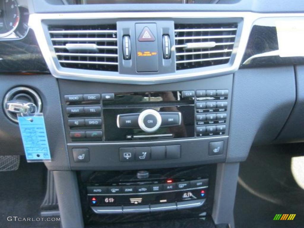 2011 Mercedes-Benz E 350 Sedan Controls Photo #38432353