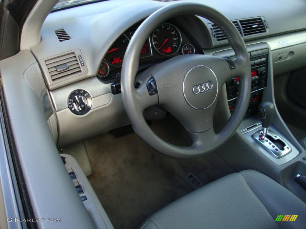 2002 Audi A4 1.8T quattro Avant Beige Steering Wheel Photo #38432785